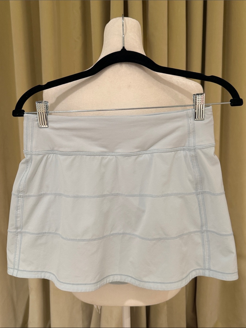 lululemon athletica- Women’s Light Blue Pace Rival Mid-Rise Active Skirt- Size:4
